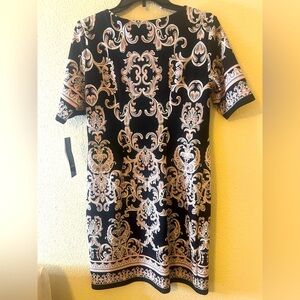 R&K size 6‎ dress